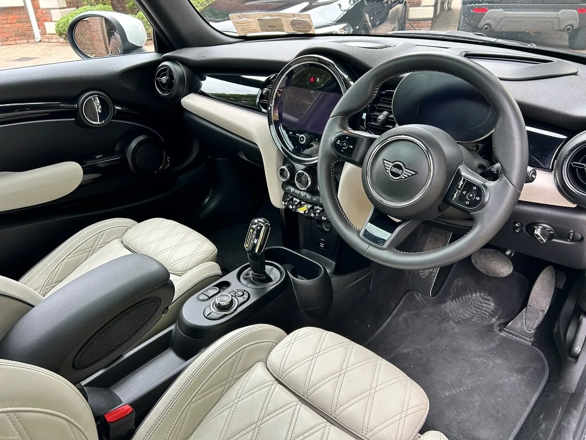 Mini Cooper S  “Level 3” Full EV only 20kms €17950 - Image 5