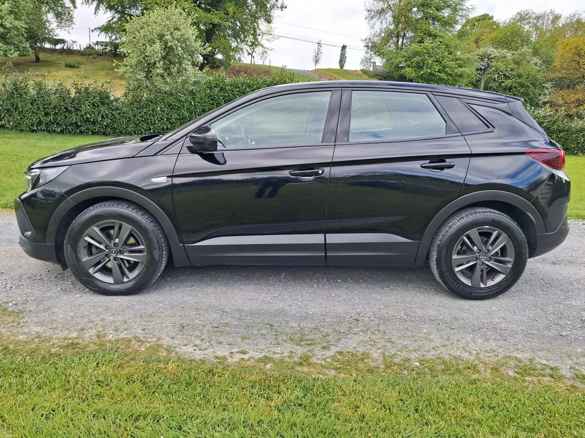 222 GRANDLAND X 1.5 DIESEL AUTOMATIC - Image 4