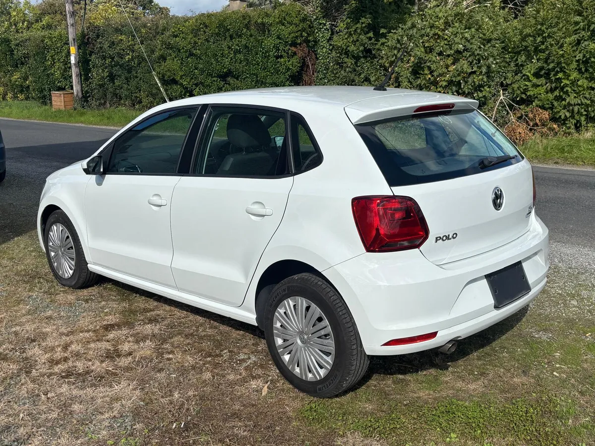 2014 polo 1.2  automatic 21k km. - Image 2