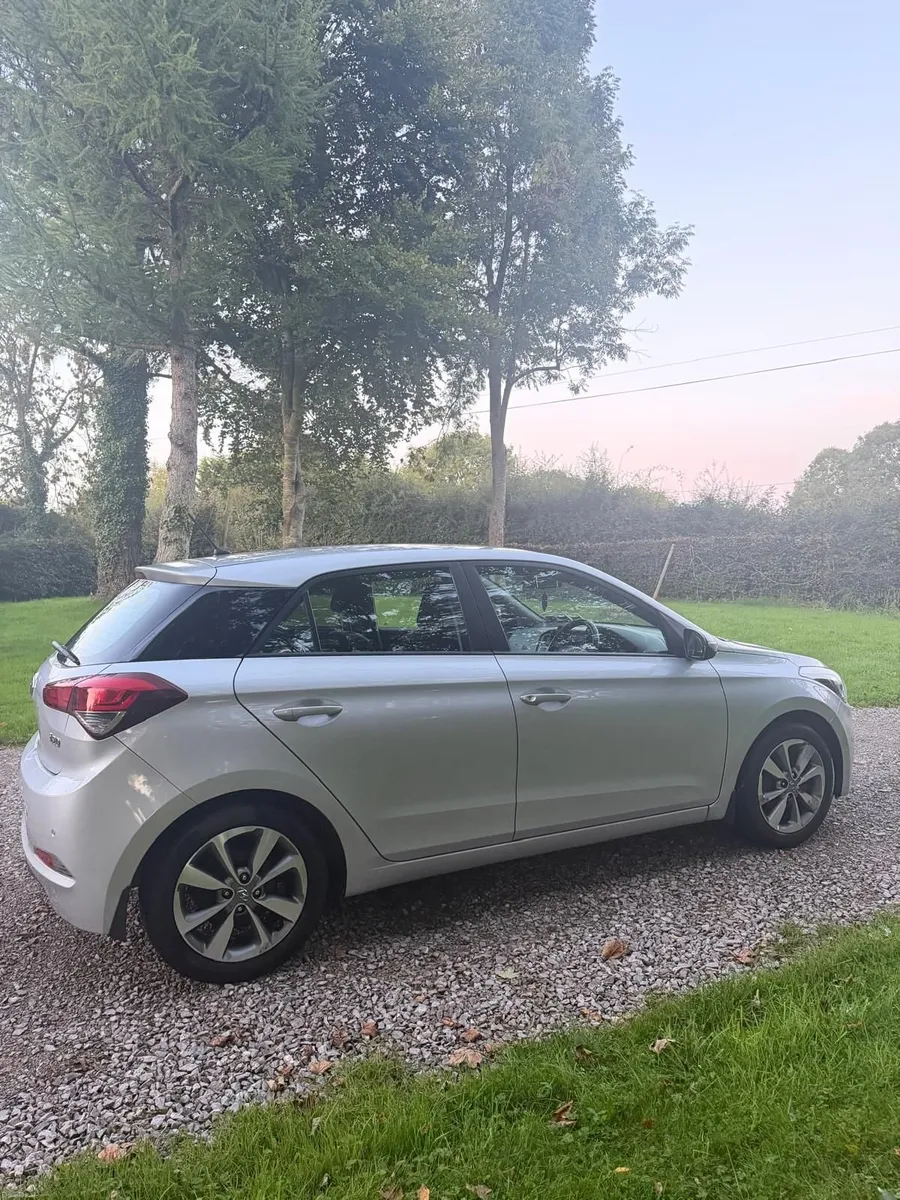Hyundai i20 2015 - Image 6