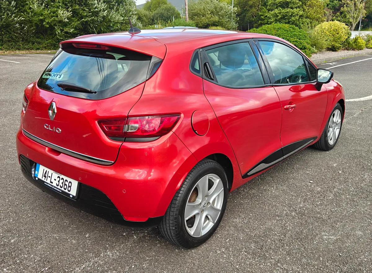 141 Renault Clio 1.2 petrol - Image 6