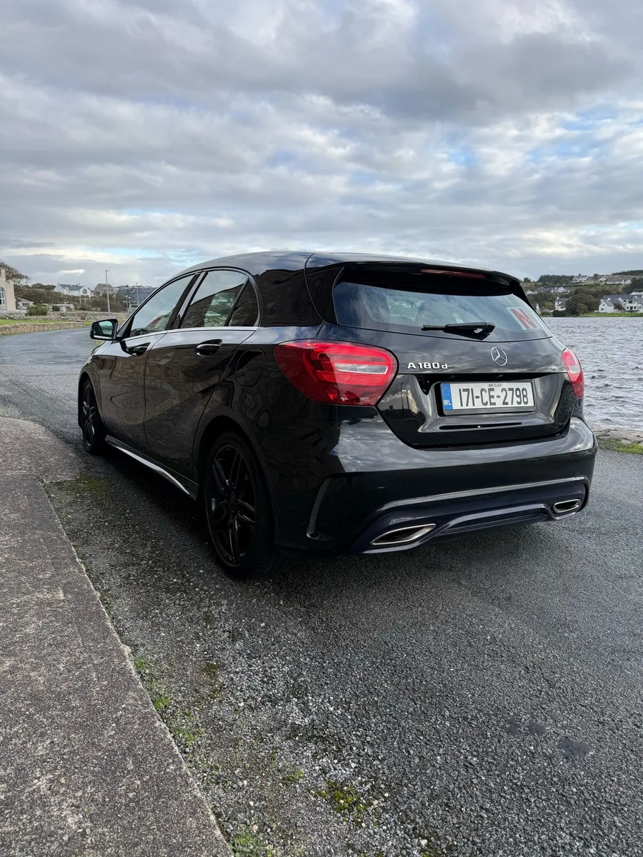 Mercedes Benz A180d AMG - Image 4