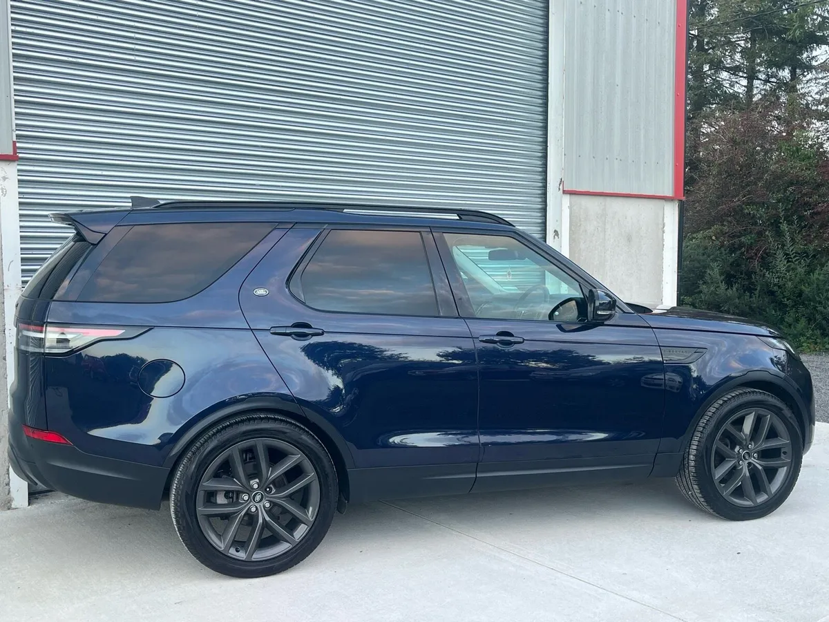 * Landrover Discovery .. ‘2018 .. Immaculate * - Image 4