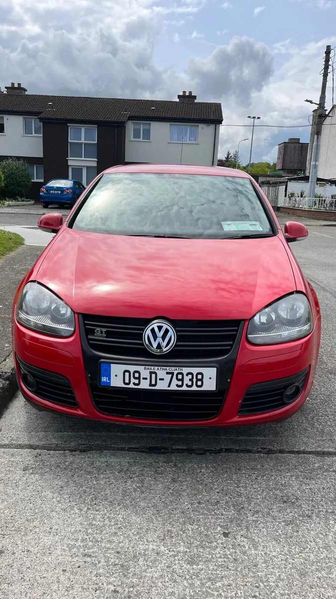 Volkswagen Golf GT Sport 1.4L - Image 5
