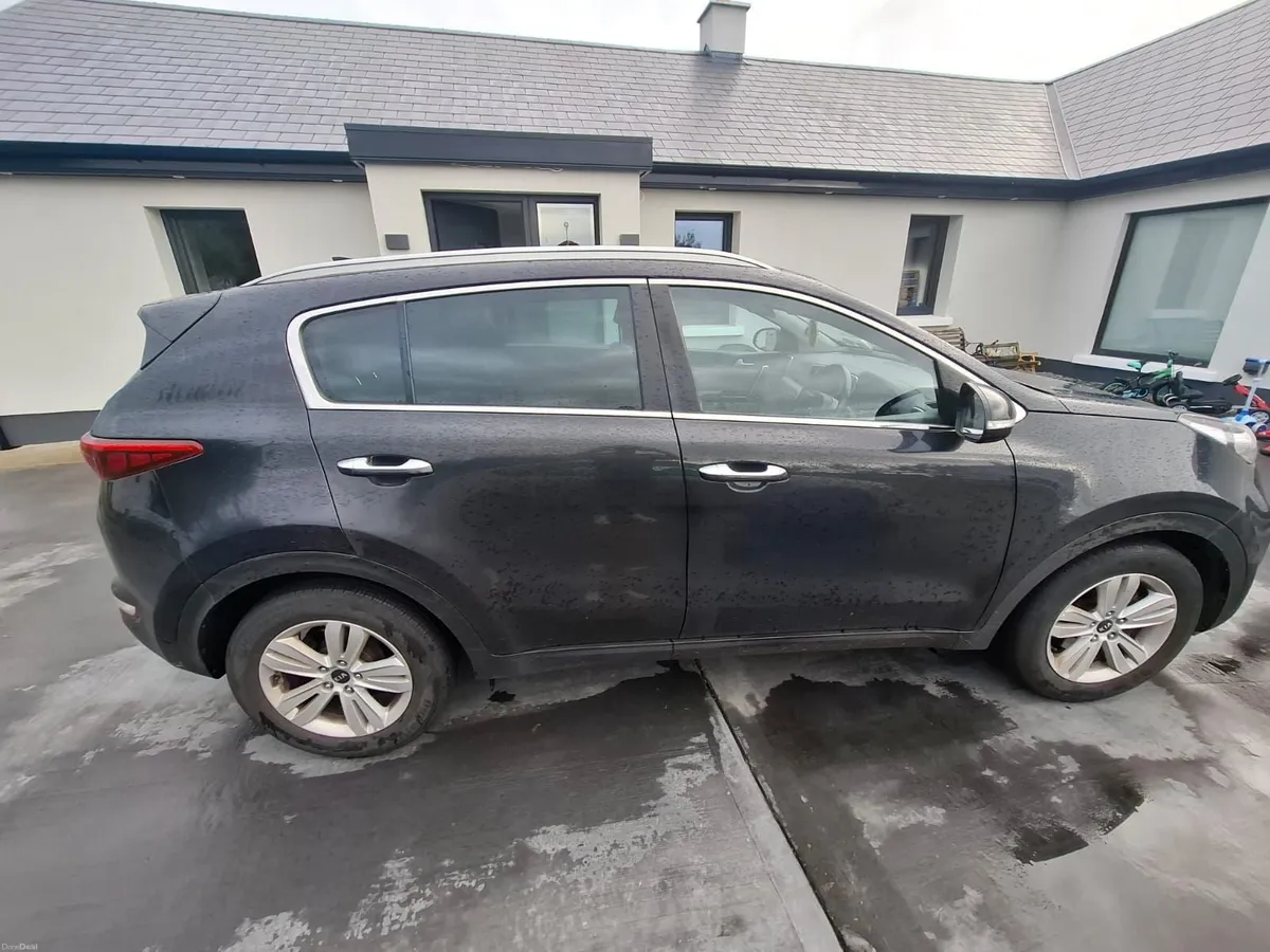 Kia Sportage 2018 - Image 3