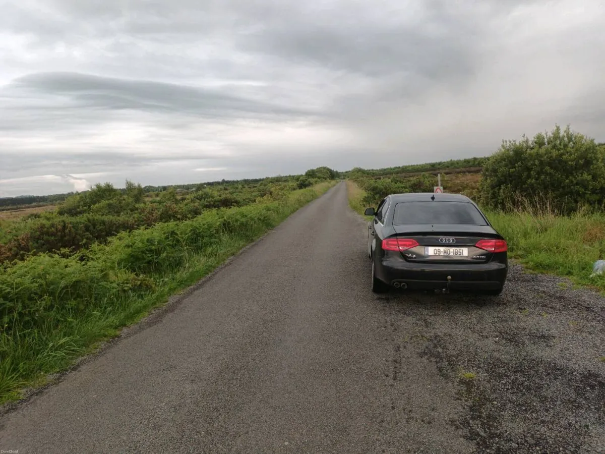 Audi A4 2.0 tdi 140bhp nct and taxed. - Image 5