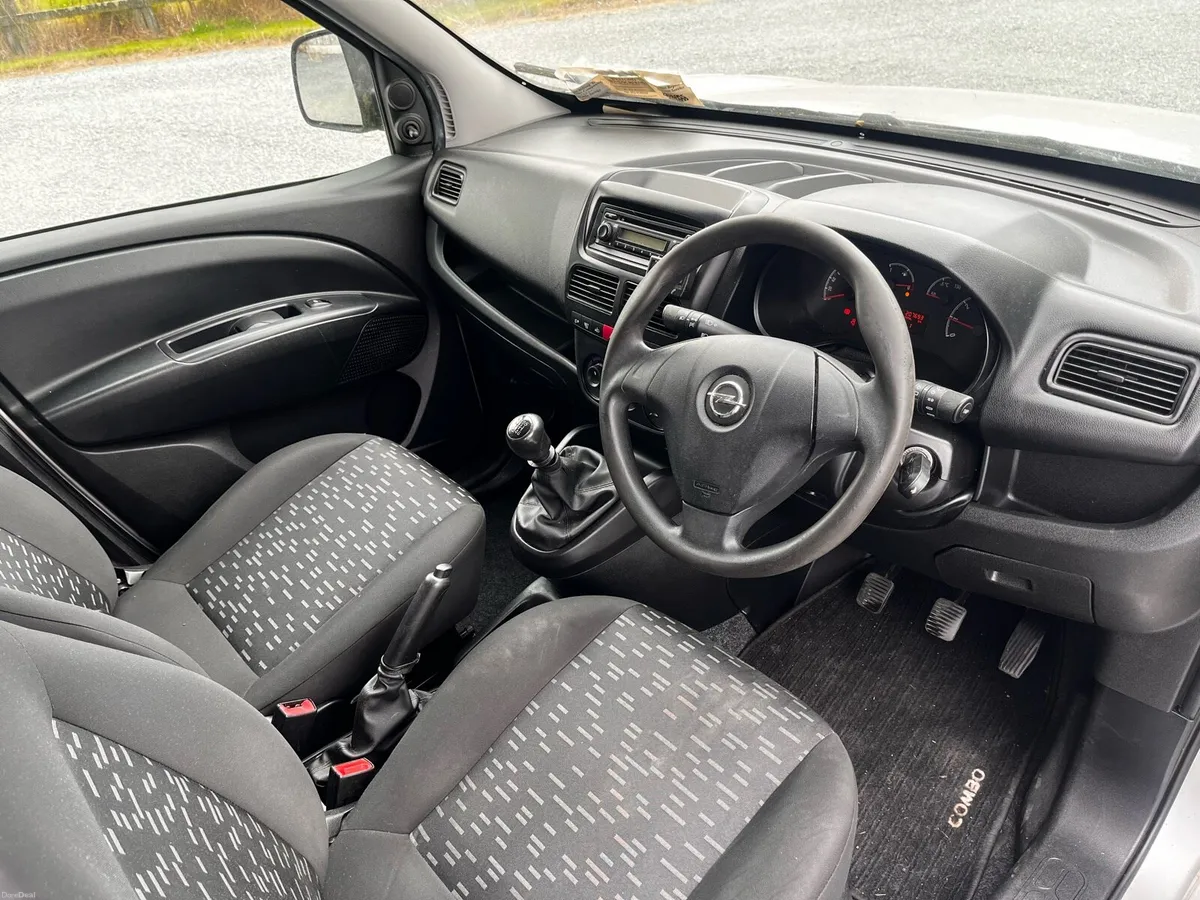 Opel Combo 2017 - Image 3