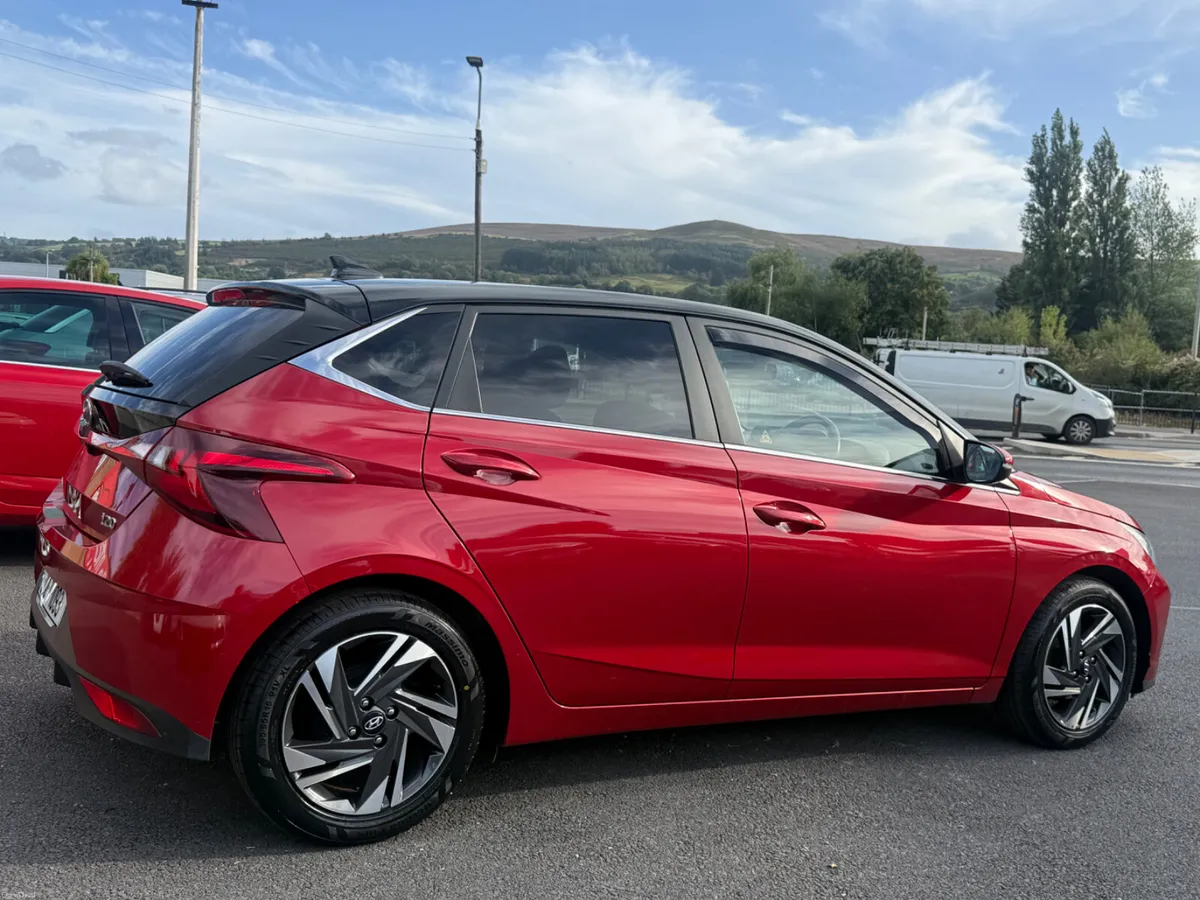 Hyundai i20  222    * 1 OWNER - Image 3