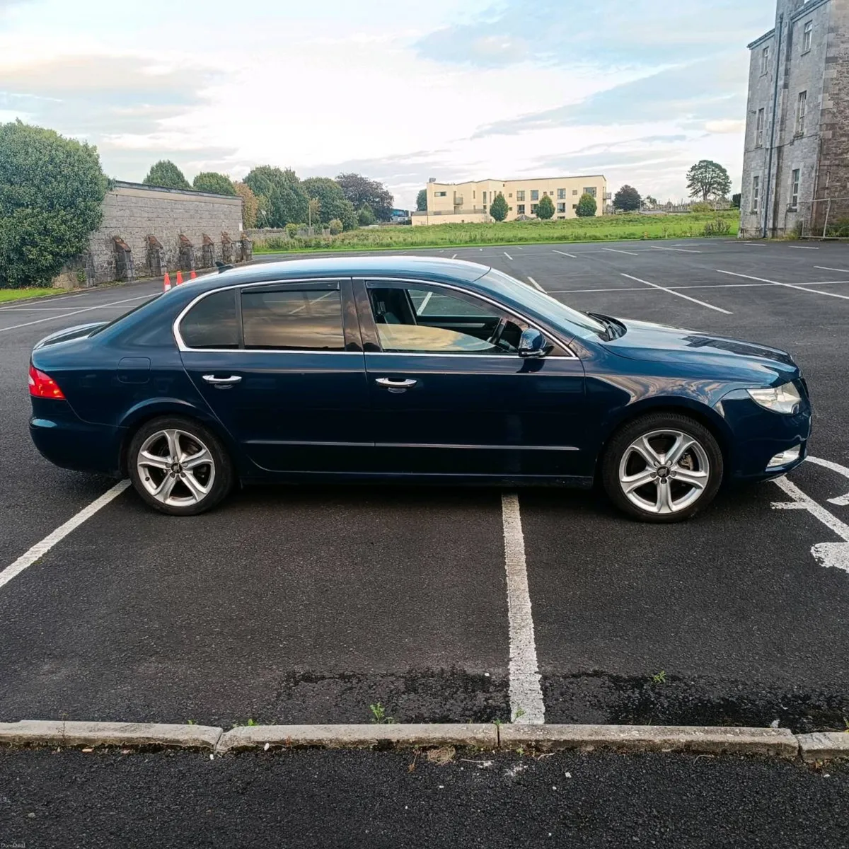 Skoda superb - Image 1