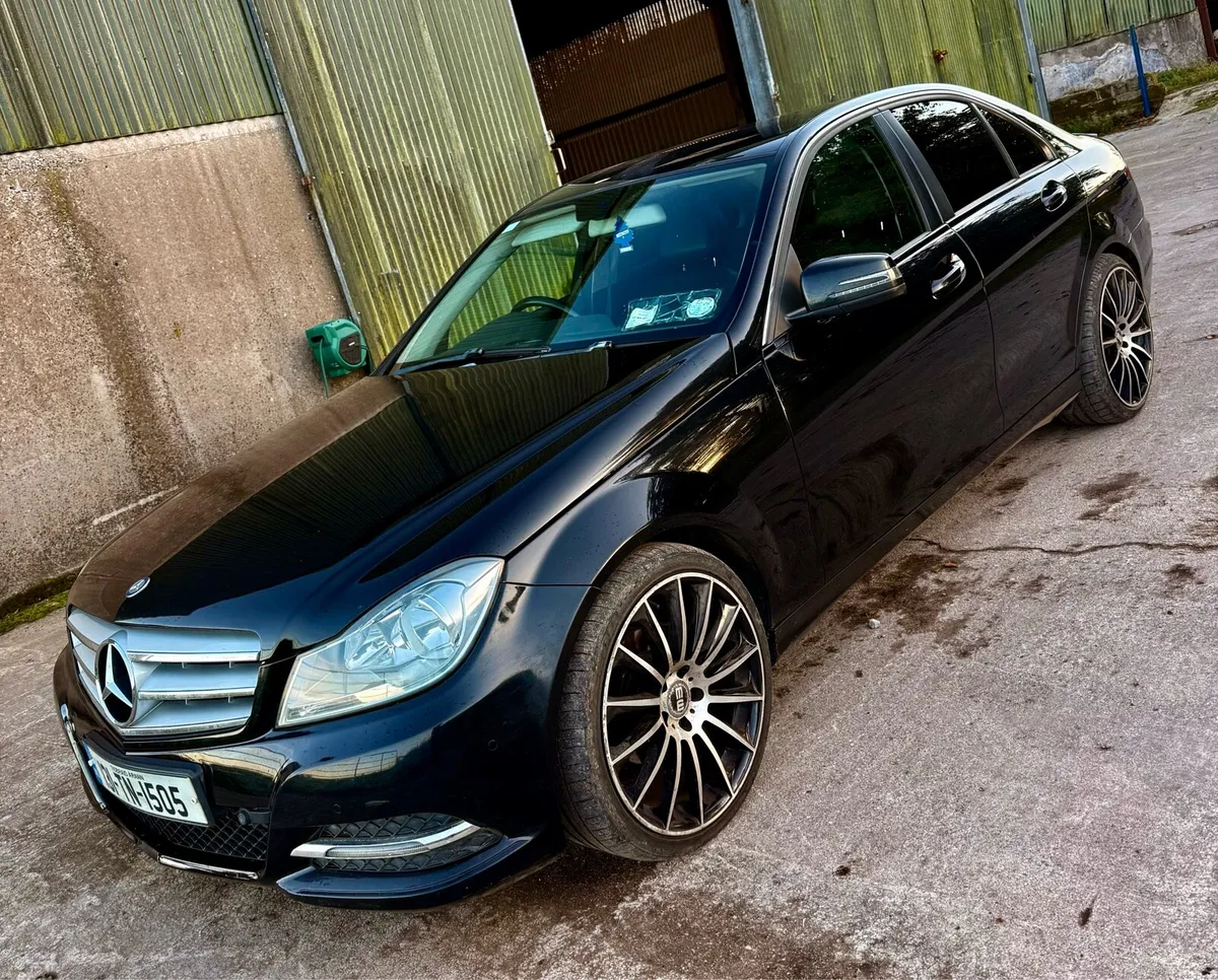Mercedes C200 High Spec NEW NCT TODAY - Image 1