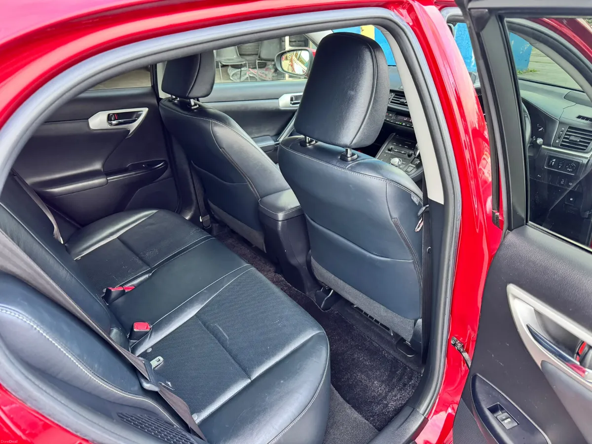 2011 Luxus CT200H Hybrid Automatic - Image 5