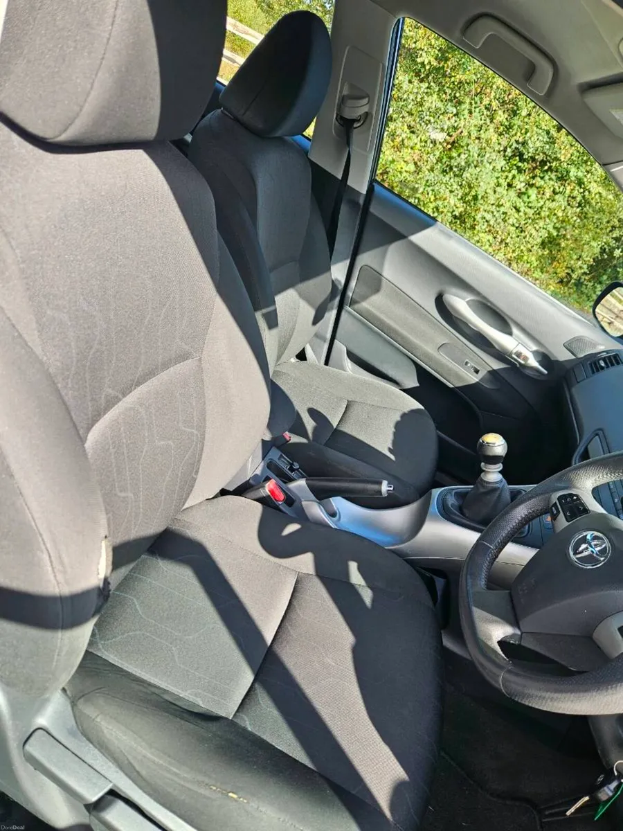 Toyota Auris - Image 5