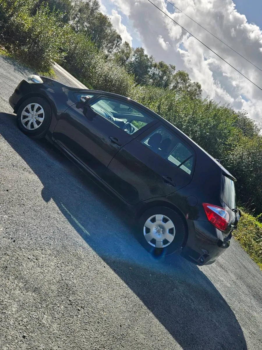 Toyota Auris - Image 3