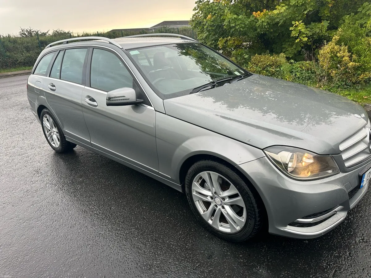 2013 Mercedes Benz C200 Estate - Image 4