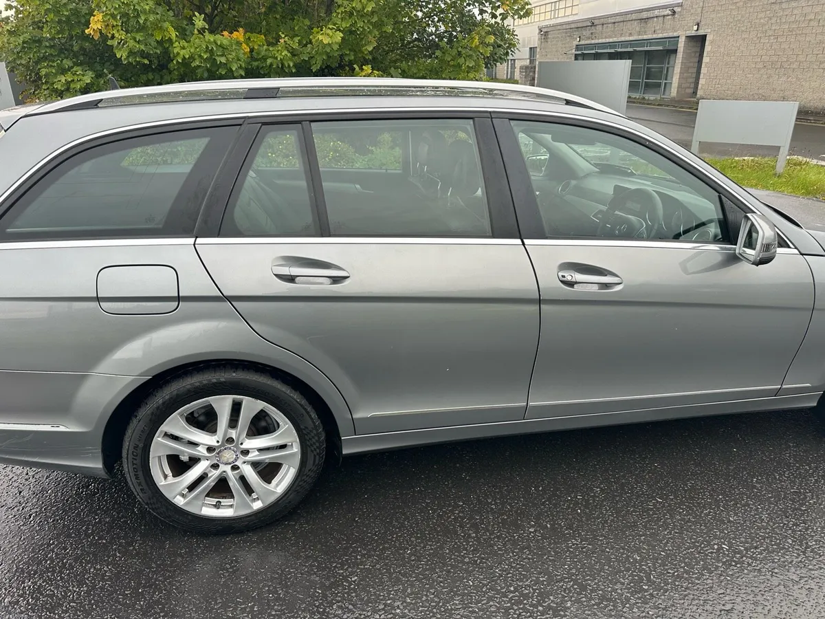 2013 Mercedes Benz C200 Estate - Image 5