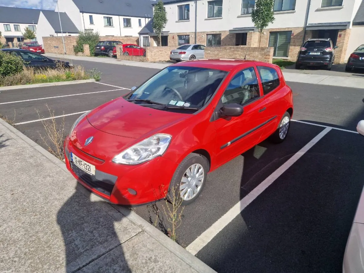 2012 Renault clio 1.1 nct 02/27 tax 11/26 - Image 4