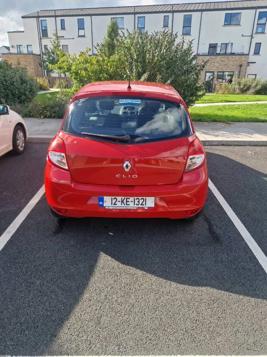 2012 Renault clio 1.1 nct 02/27 tax 11/26 - Image 6
