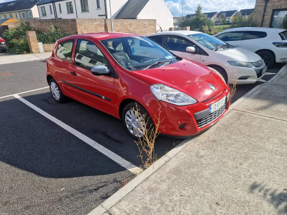 2012 Renault clio 1.1 nct 02/27 tax 11/26 - Image 2