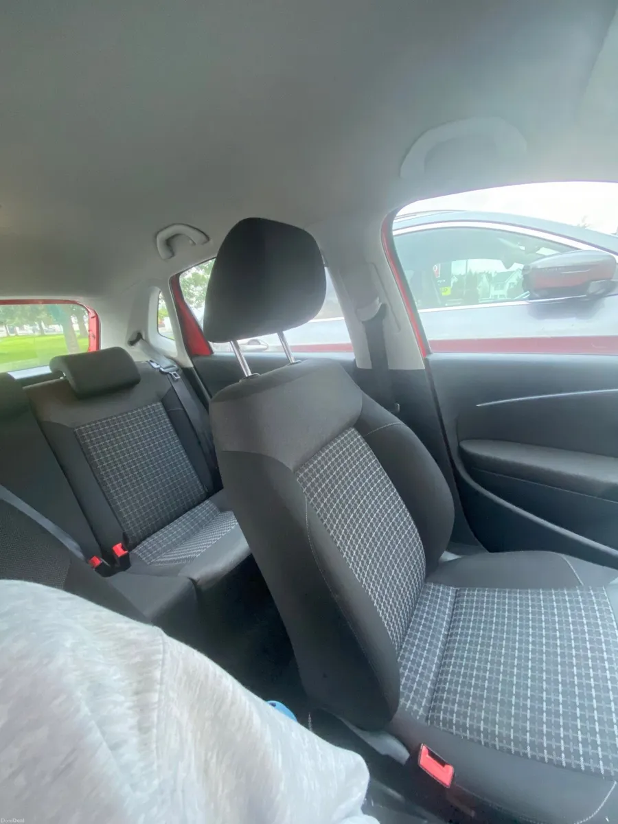 Volkswagen Polo 1.4L TDI - Image 4