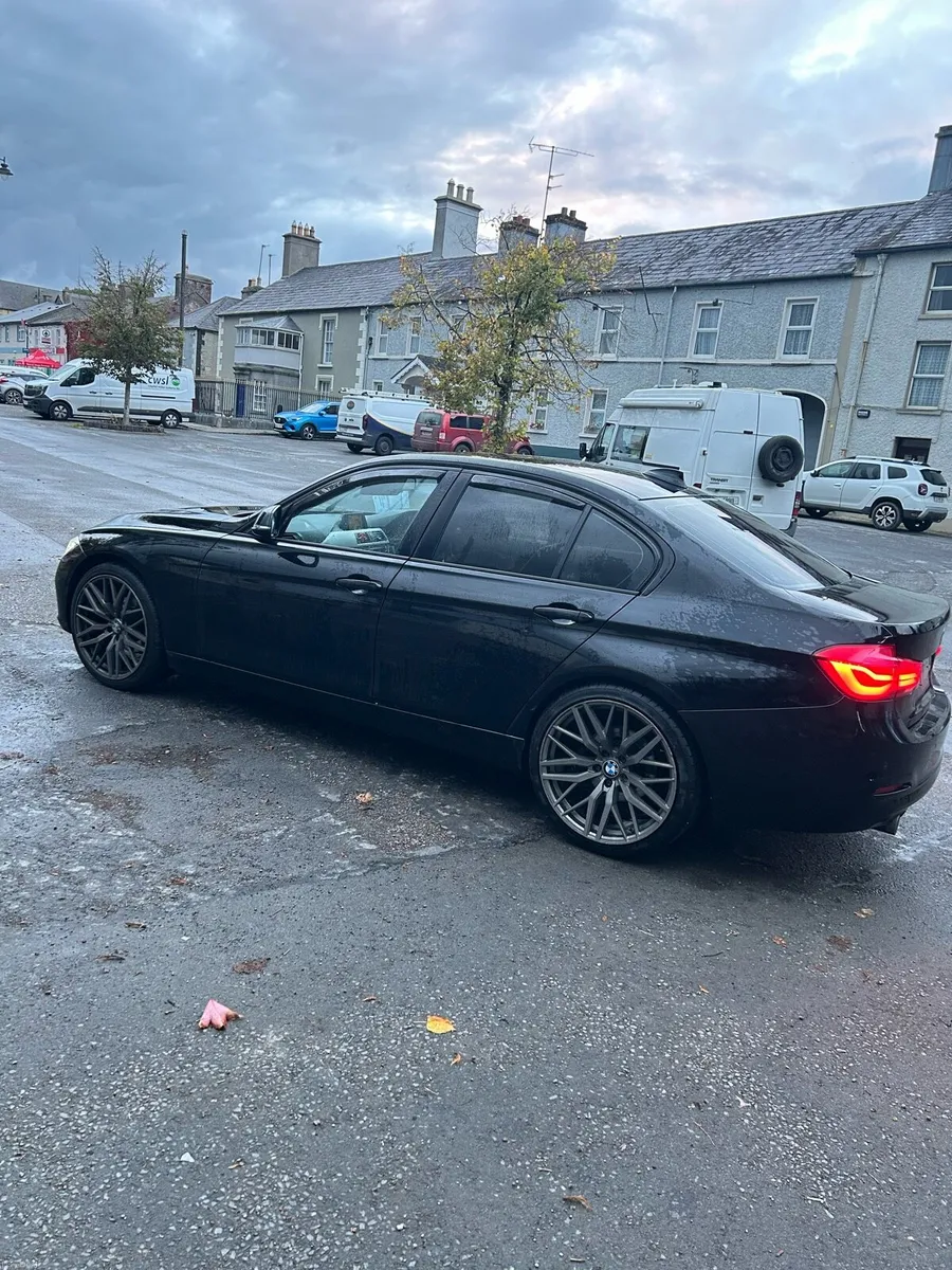BMW 3 series - Image 4