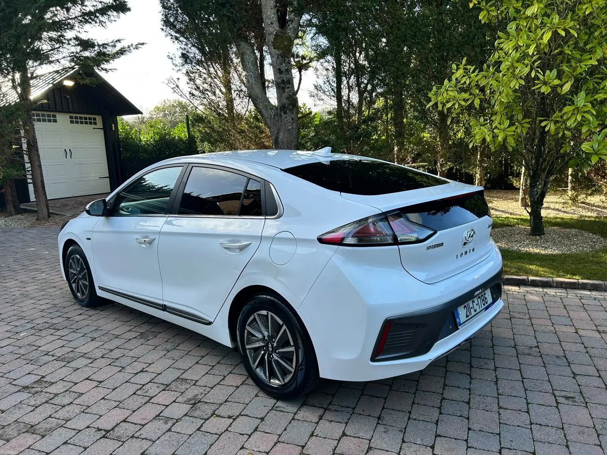 Hyundai ioniq NCT 2/27  Super Economical EV €11350 - Image 5