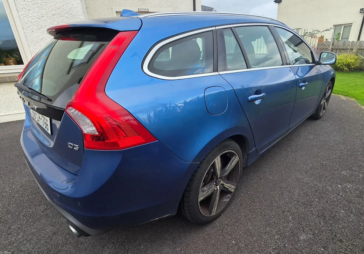 Volvo V60 2016 - Image 6