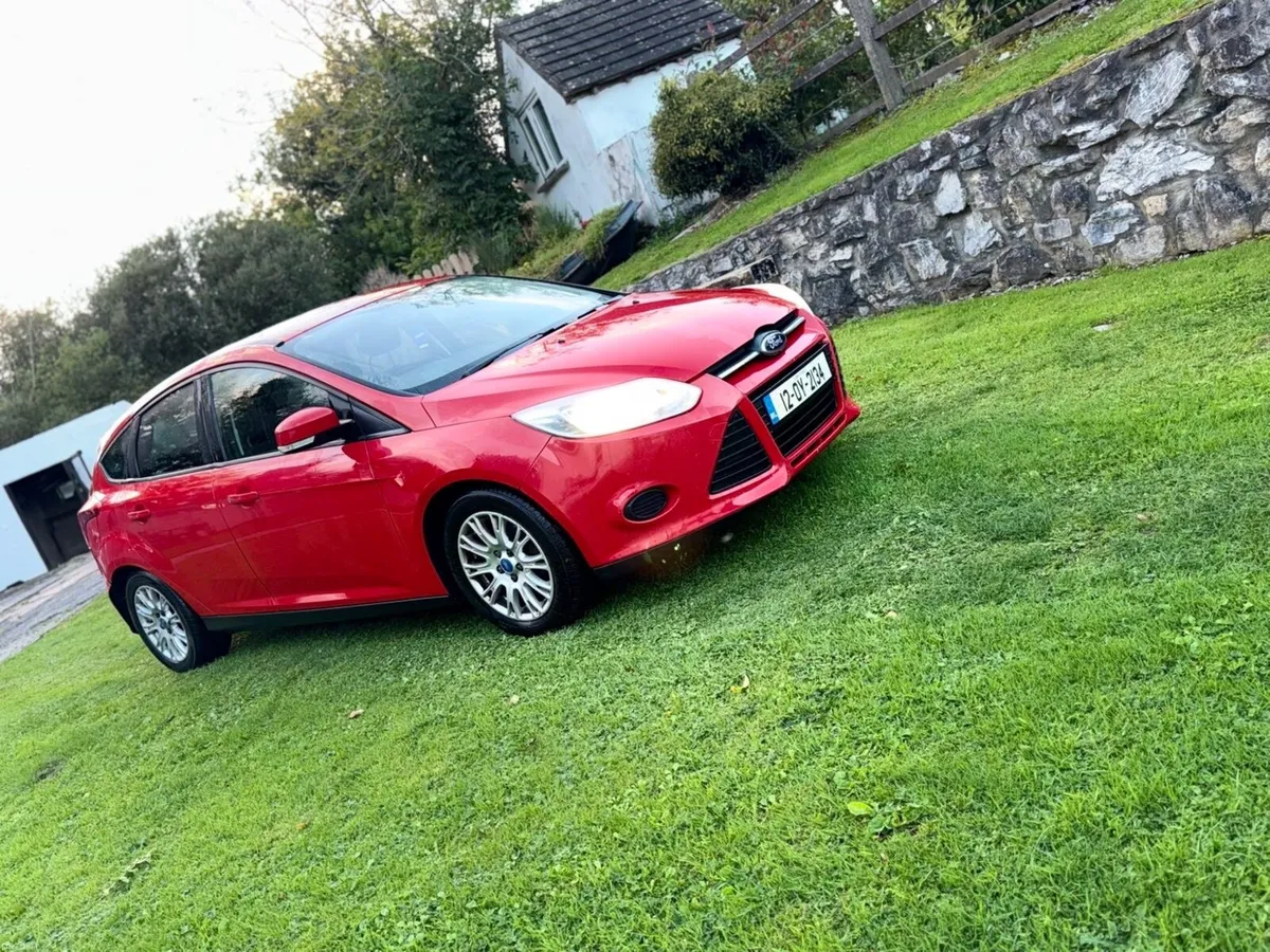 Ford Focus 2012 - Image 5