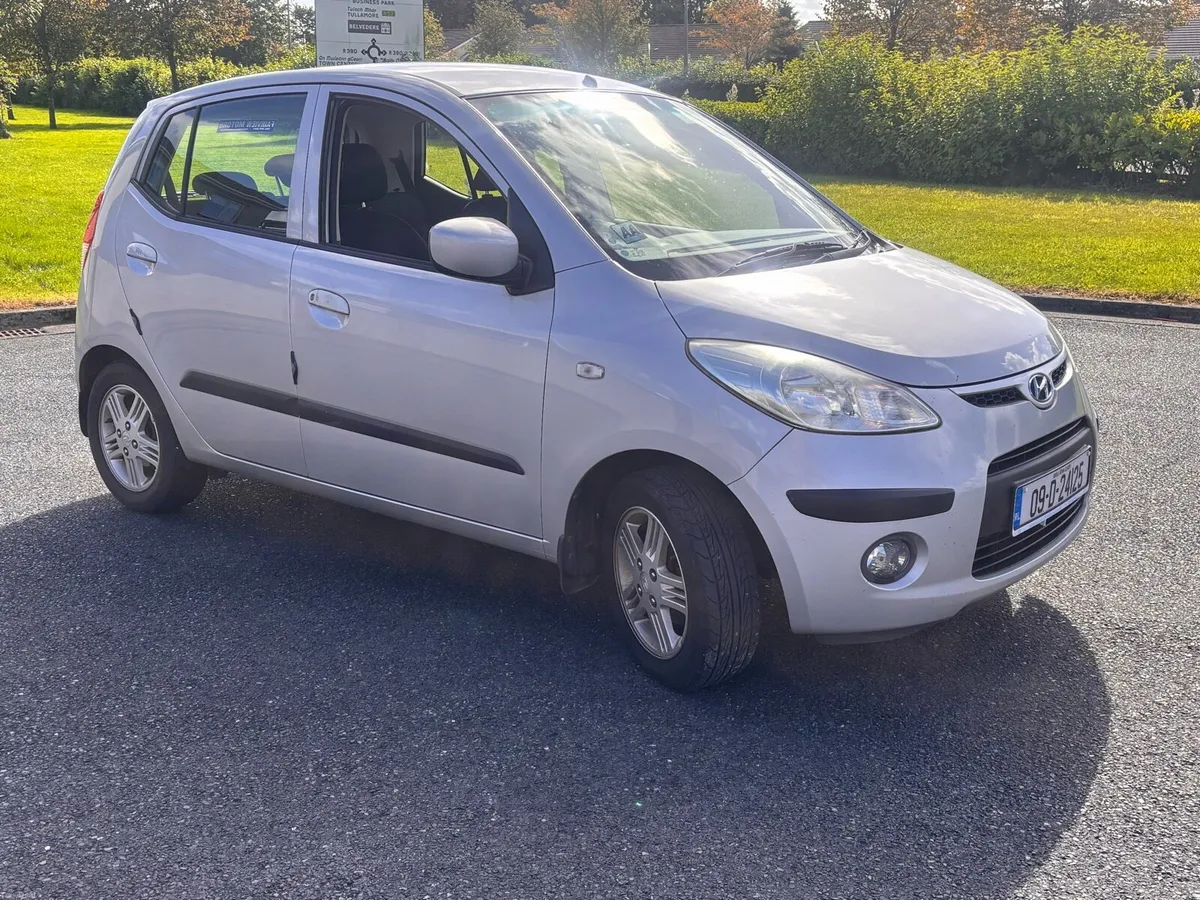 I10 AUTO 33,000kms TAX & NCT - Image 3