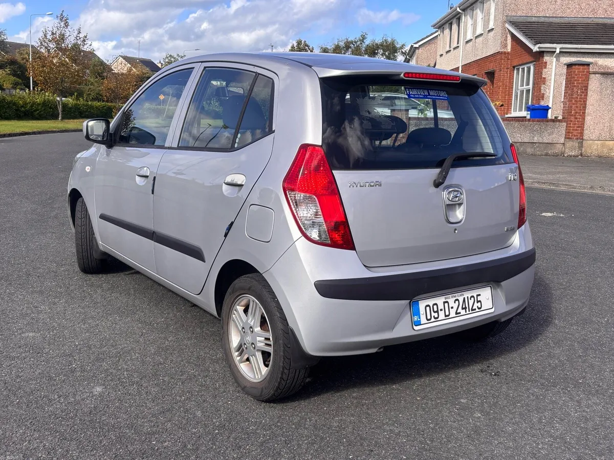 I10 AUTO 33,000kms TAX & NCT - Image 5
