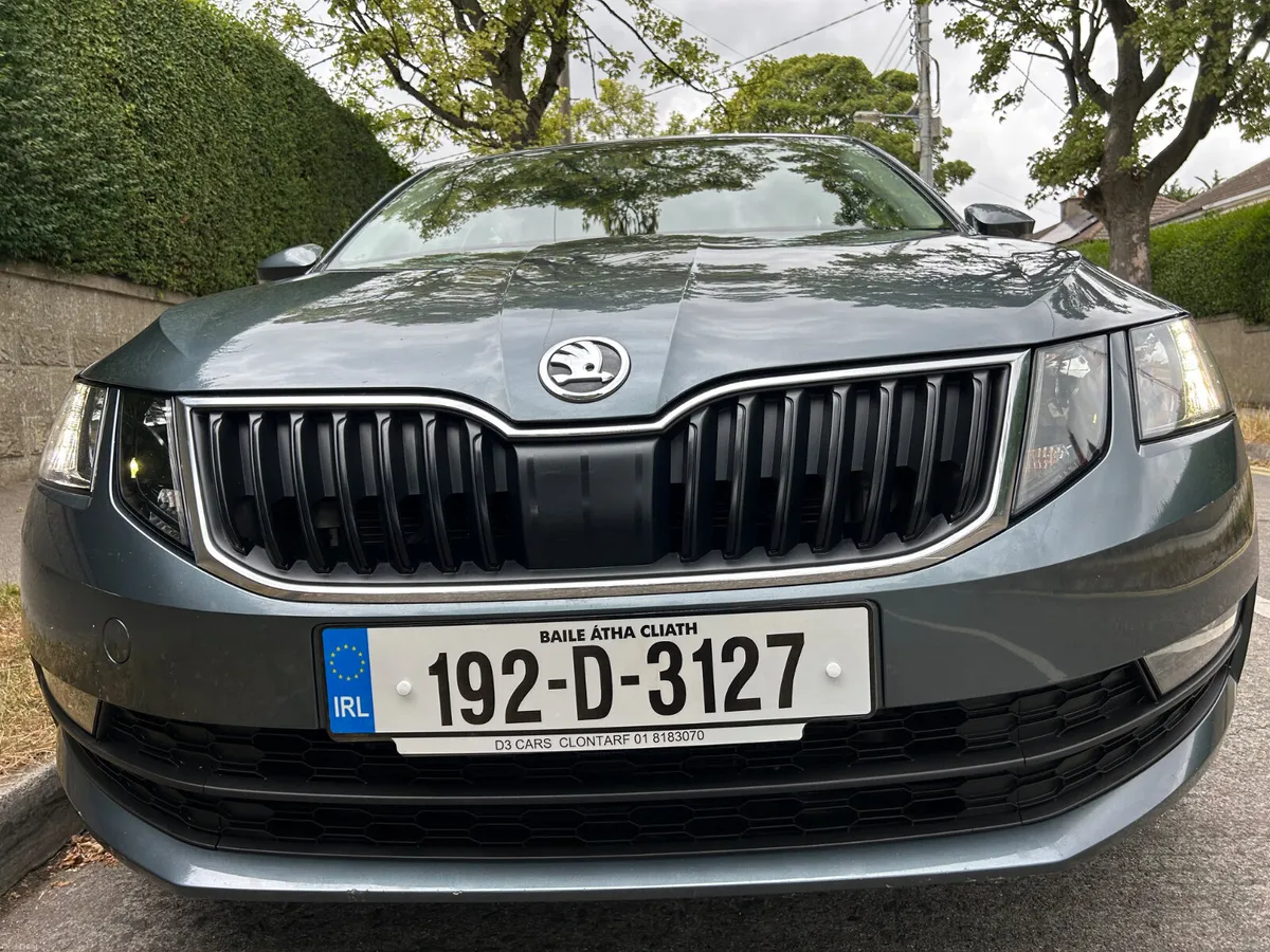 2019 SKODA OCTAVIA 2.0 TDI AMBITION PARKING CAMERA - Image 2