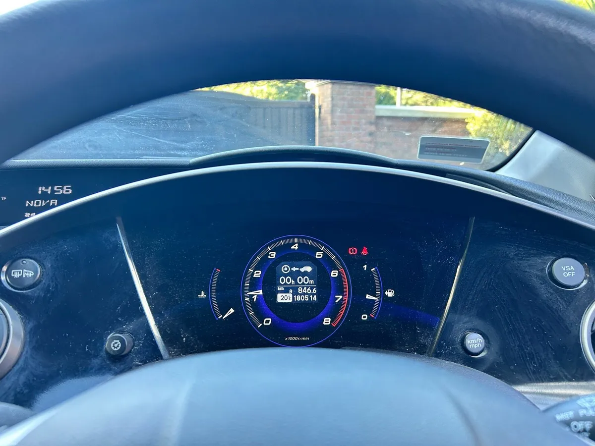 09 Honda Civic 1.4 NCT 2/27 Tax 4/27 Full SH €3300 - Image 3