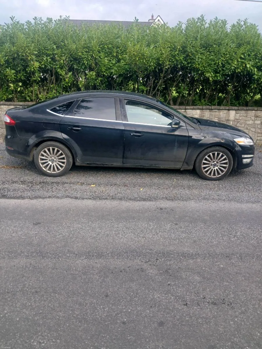 2.0 litre Ford Mondeo - Image 4