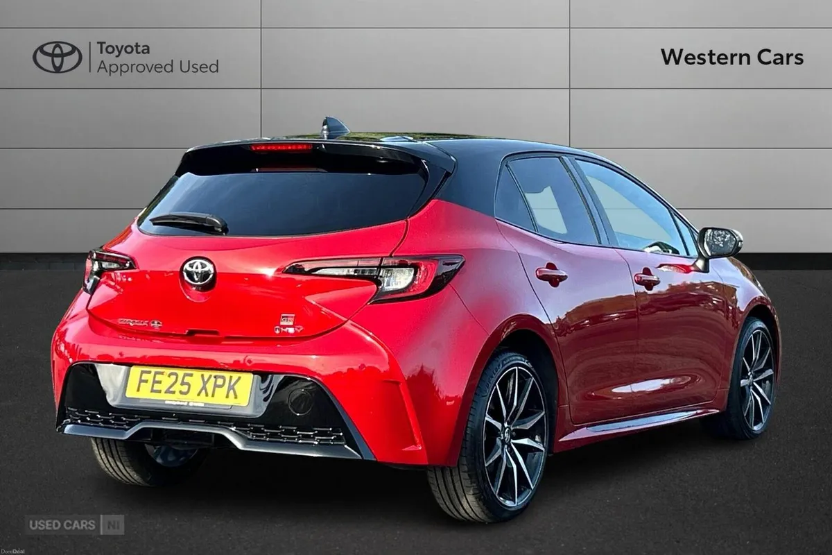 Toyota Corolla 2.0 VVT-h GR SPORT CVT Euro 6 (s/s) - Image 2