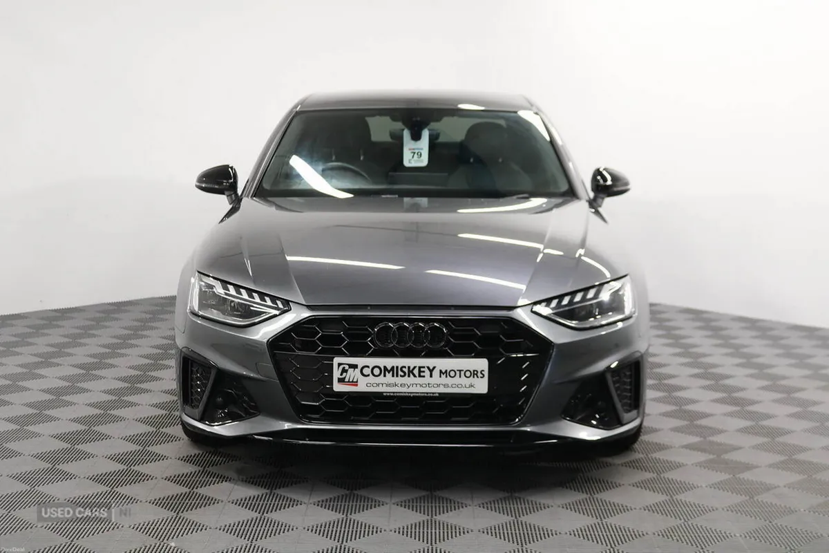 Audi A4 TDI Black Edition - Image 2