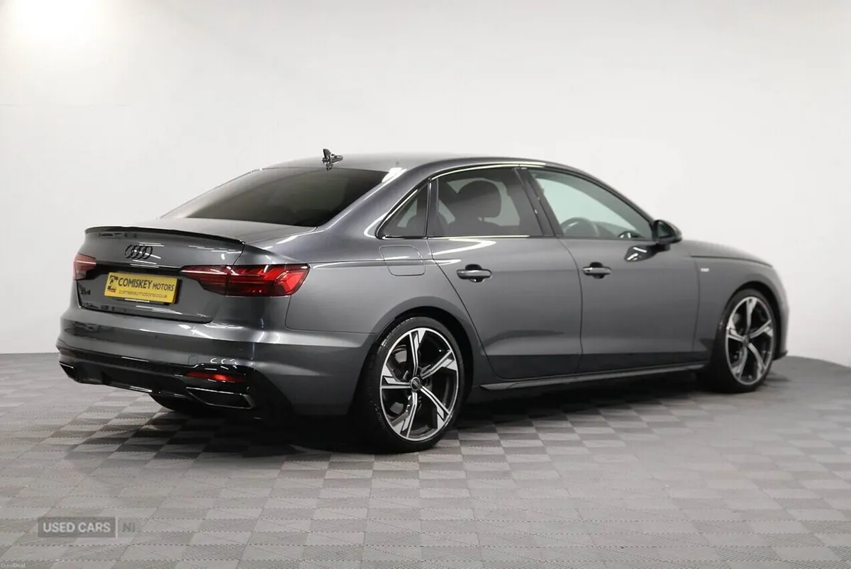 Audi A4 TDI Black Edition - Image 6