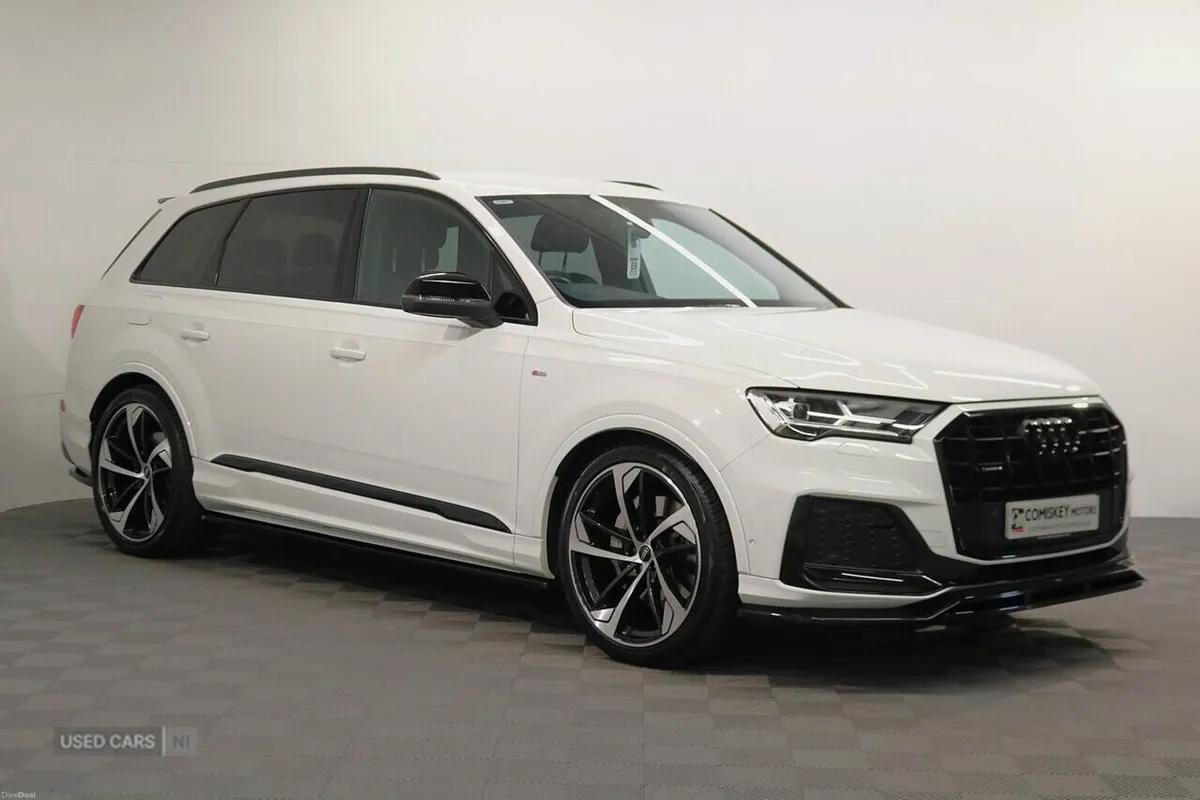 Audi Q7 TDI V6 Black Edition - Image 1