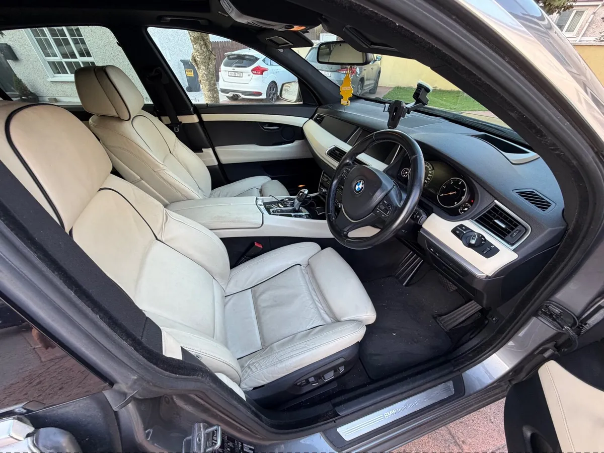 BMW 5-Series GT 2014 - Image 2
