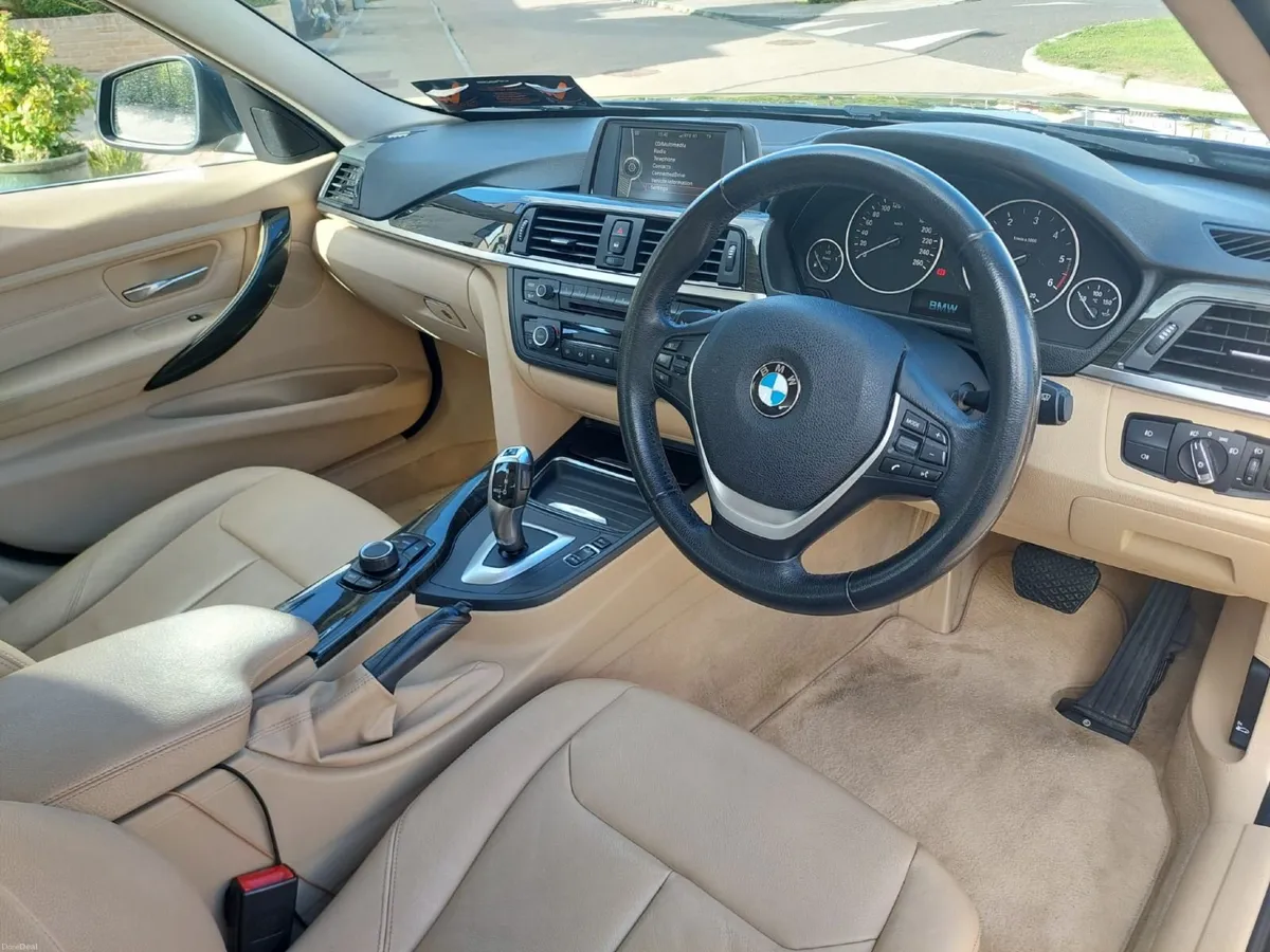 Stunning 131 BMW 318D SE Touring Estate  Automatic - Image 3