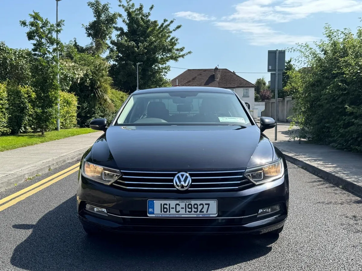 VW Passat Auto - Image 2