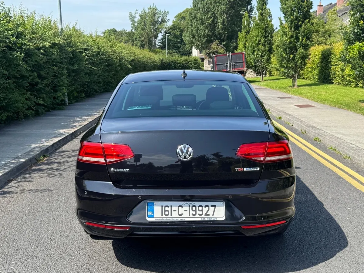 VW Passat Auto - Image 4