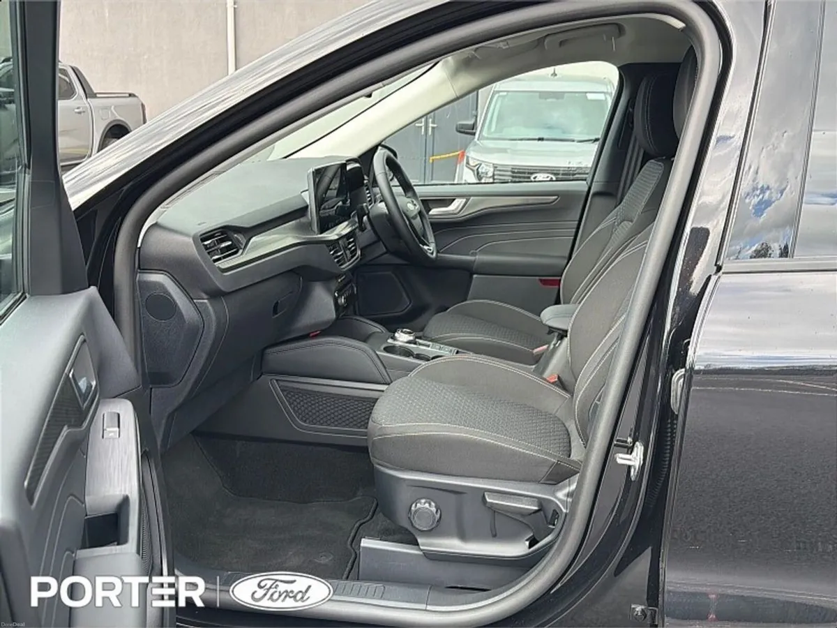 Ford Kuga 2.5 Duratec 243PS PHEV Titanium Auto - Image 4