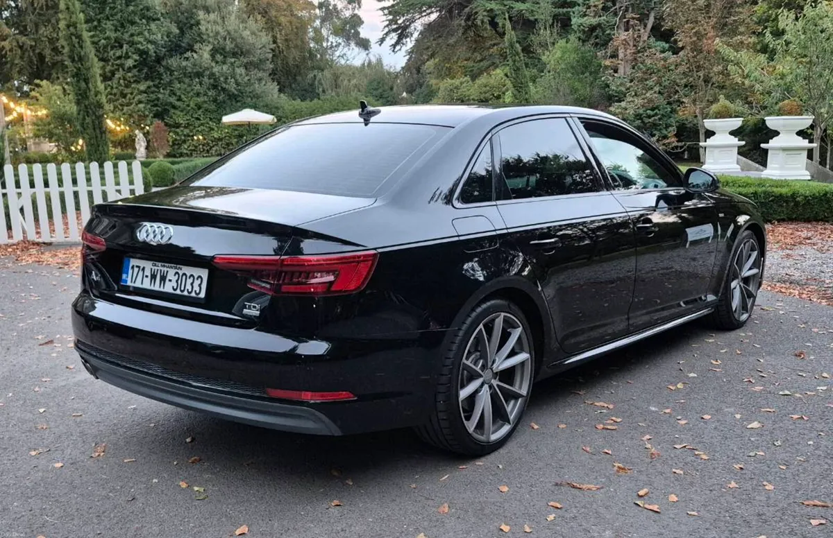 2017 Audi A4 S-Line S-Tronic **LOW MILEAGE **¹ - Image 4