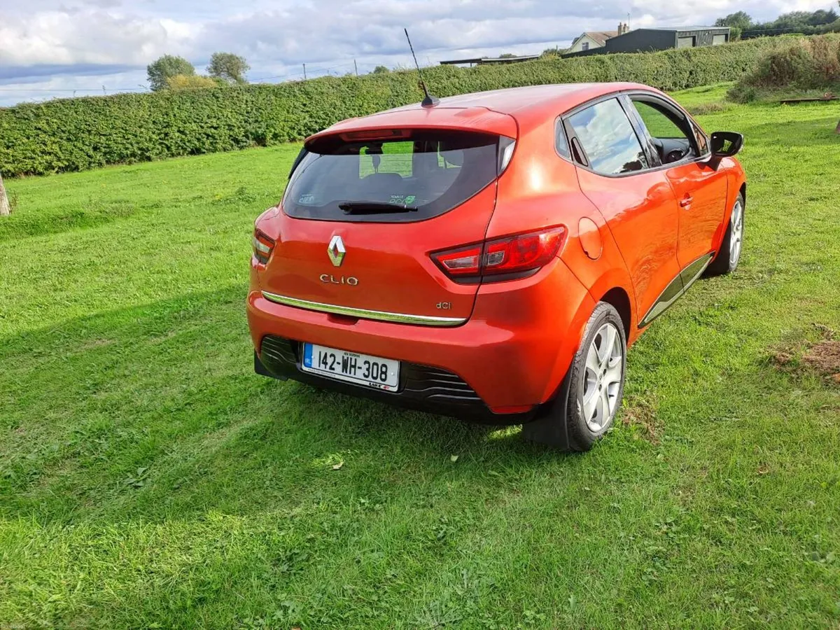RENAULT CLIO CAR. - Image 6