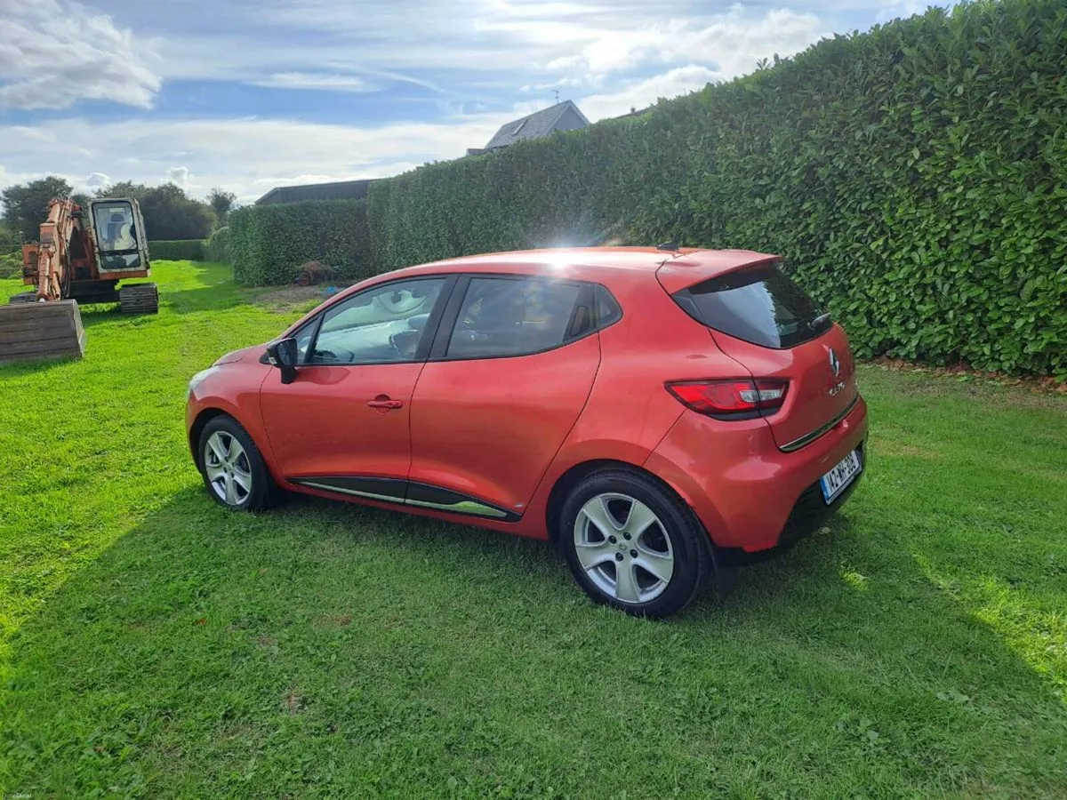 RENAULT CLIO CAR. - Image 3