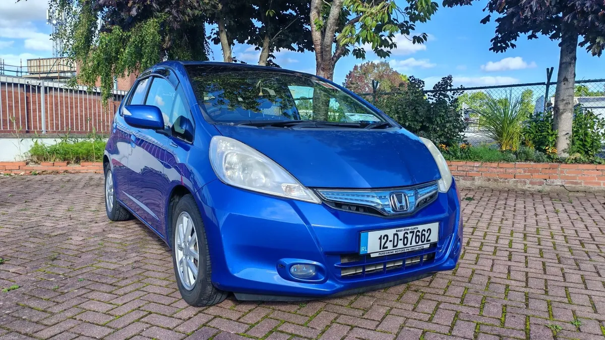 Honda Fit 2012 Low Mileage - Image 3