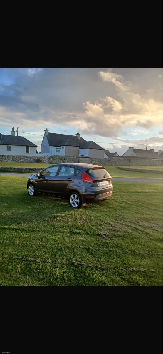 Ford fiesta - Image 6