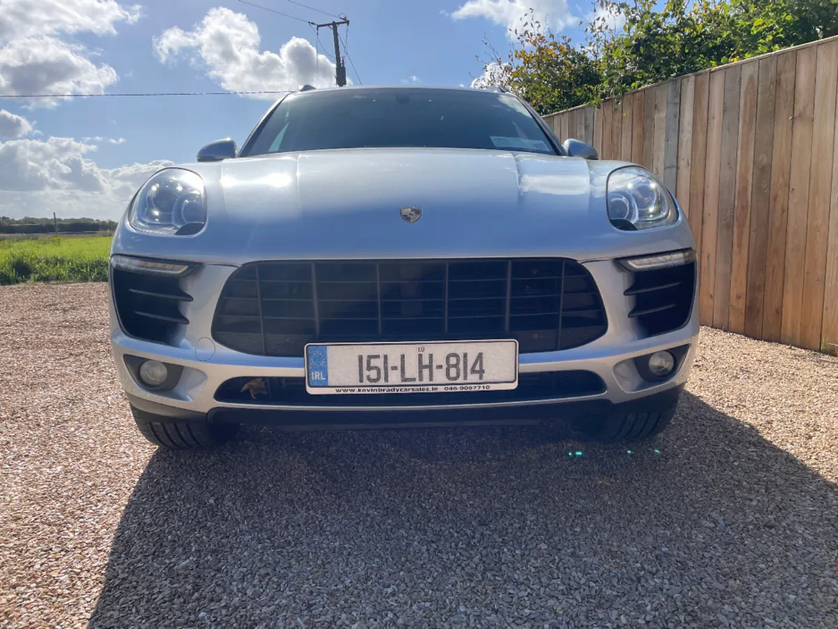 Porsche Macan S DSL  AUTO ALL WHEEL DRIVE. - Image 2