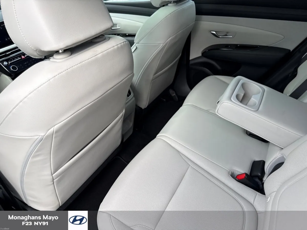 Hyundai Tucson PLATINUM PHEV AUTO 2WD - Image 6