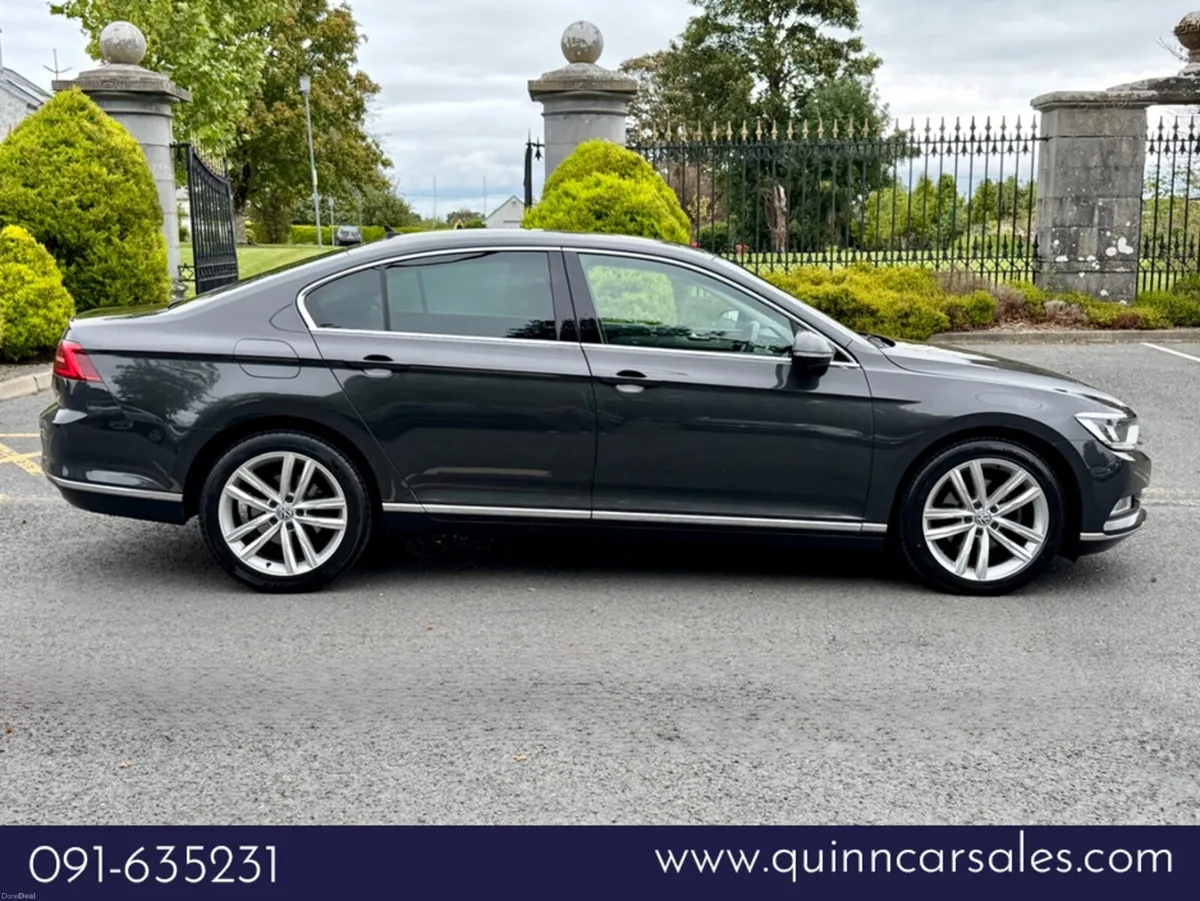 Volkswagen Passat 2.0 TDi HIGHLINE 150 BHP DSG AUT - Image 2