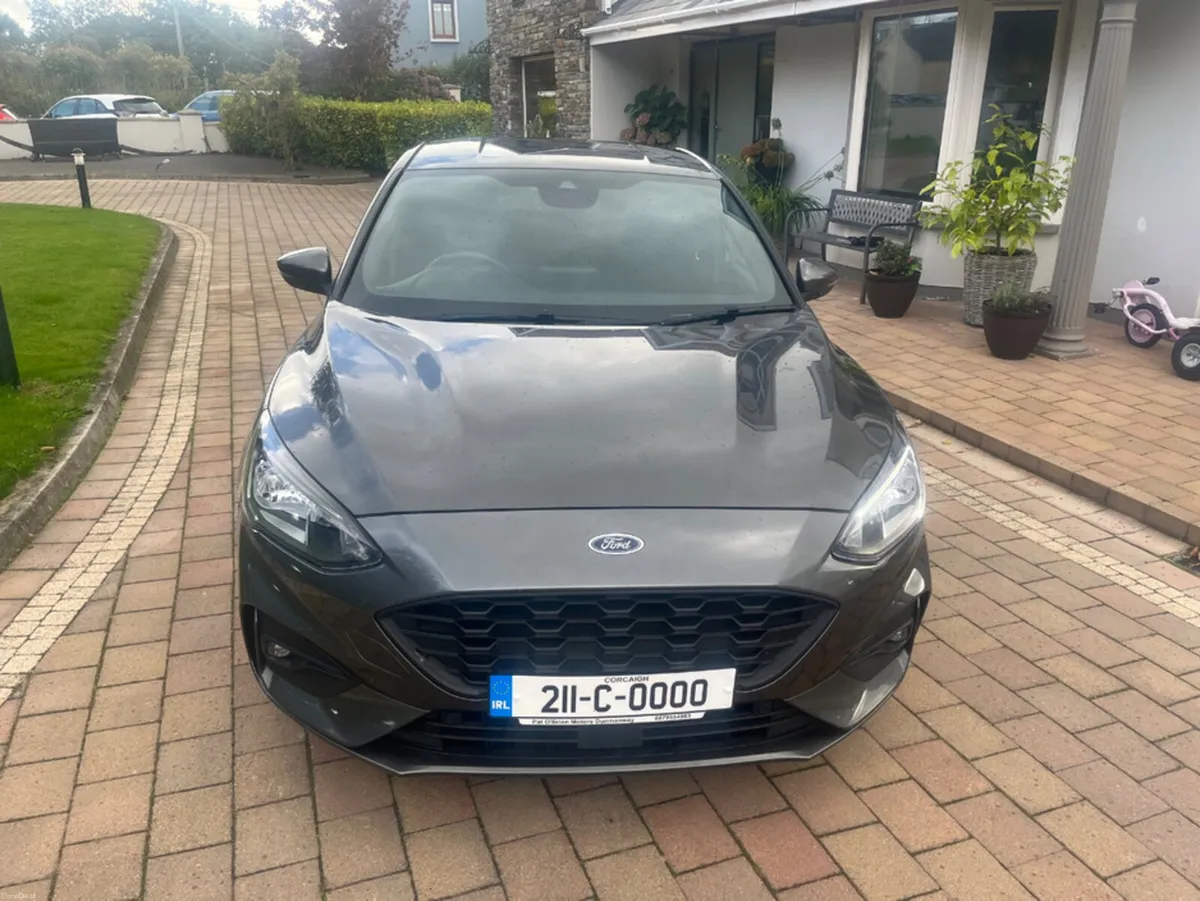 Ford Focus ST-LINE EDITION ECO ECOBLUE - Image 2